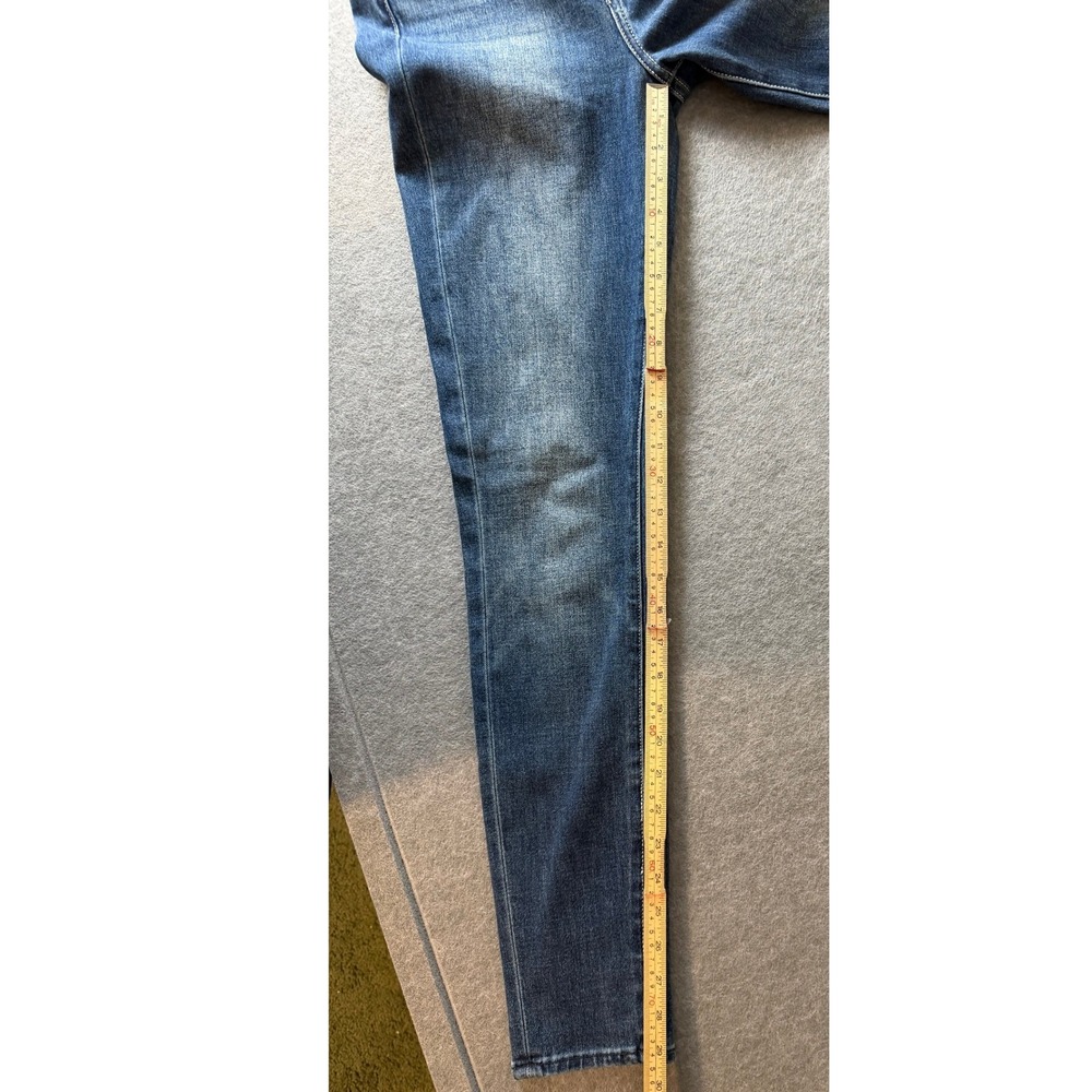 Classic Minimalist Normcore 7 For All Mankind Skinny Jeans 25 Medium Wash Denim - Picture 3 of 14